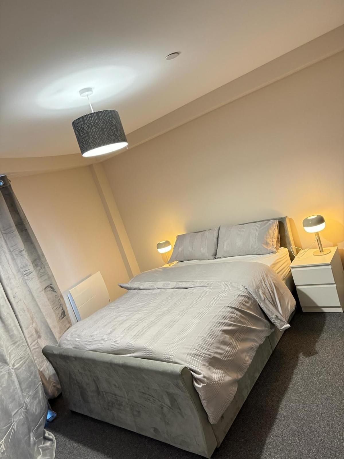 Luxury 2 Bedroom Apartment In Manchester City Centre - Free Parking Extérieur photo